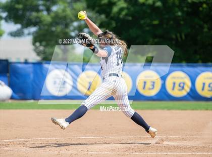 Thumbnail 1 in St. Anthony's vs. St. Joseph-by-the-Sea (NYS CHSAA AA Final) photogallery.
