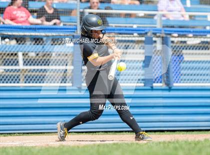 Thumbnail 3 in St. Anthony's vs. St. Joseph-by-the-Sea (NYS CHSAA AA Final) photogallery.