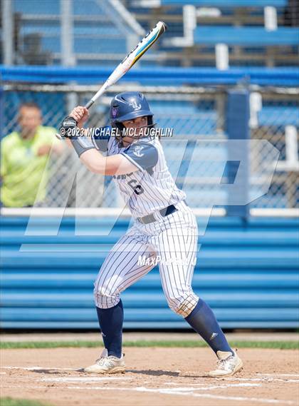 Thumbnail 1 in St. Anthony's vs. St. Joseph-by-the-Sea (NYS CHSAA AA Final) photogallery.