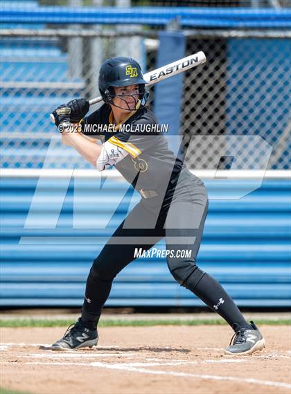 Thumbnail 2 in St. Anthony's vs. St. Joseph-by-the-Sea (NYS CHSAA AA Final) photogallery.