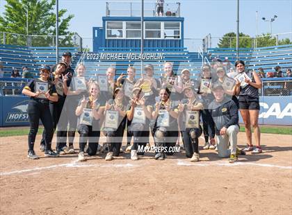 Thumbnail 3 in St. Anthony's vs. St. Joseph-by-the-Sea (NYS CHSAA AA Final) photogallery.