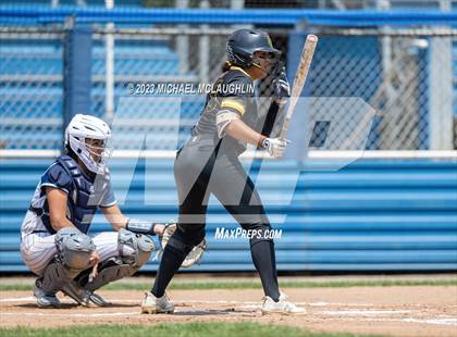 Thumbnail 3 in St. Anthony's vs. St. Joseph-by-the-Sea (NYS CHSAA AA Final) photogallery.