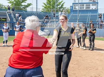 Thumbnail 3 in St. Anthony's vs. St. Joseph-by-the-Sea (NYS CHSAA AA Final) photogallery.