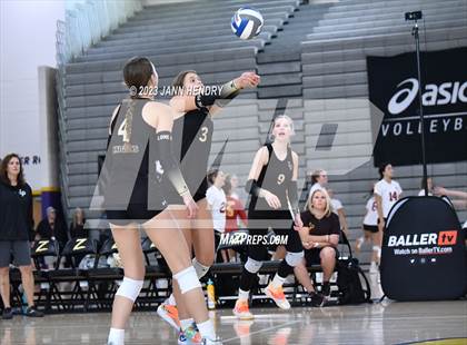 Thumbnail 2 in Lone Peak vs. Alemany (Durango Fall Classic) photogallery.