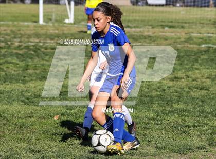 Thumbnail 2 in Azusa vs St. Bernard (CIF SS D7 Quarterfinal) photogallery.