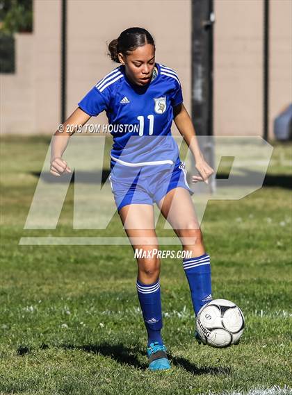 Thumbnail 2 in Azusa vs St. Bernard (CIF SS D7 Quarterfinal) photogallery.
