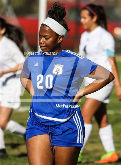 Thumbnail 2 in Azusa vs St. Bernard (CIF SS D7 Quarterfinal) photogallery.
