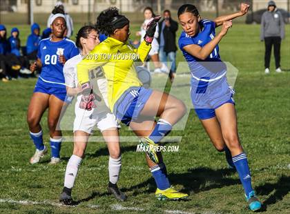 Thumbnail 3 in Azusa vs St. Bernard (CIF SS D7 Quarterfinal) photogallery.