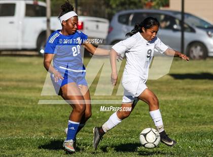 Thumbnail 2 in Azusa vs St. Bernard (CIF SS D7 Quarterfinal) photogallery.