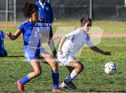 Thumbnail 3 in Azusa vs St. Bernard (CIF SS D7 Quarterfinal) photogallery.