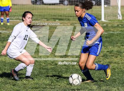 Thumbnail 2 in Azusa vs St. Bernard (CIF SS D7 Quarterfinal) photogallery.
