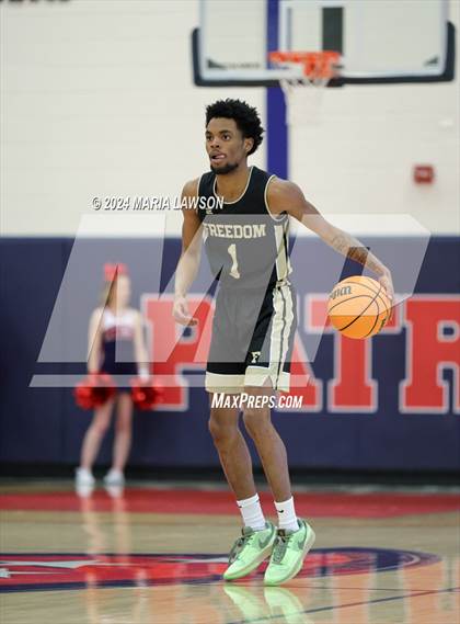 Thumbnail 1 in Patriot vs. Freedom (VHSL Class 6 Region B Region Semifinal) photogallery.
