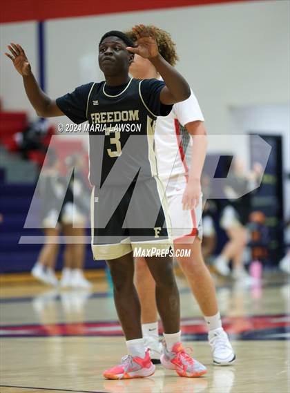 Thumbnail 2 in Patriot vs. Freedom (VHSL Class 6 Region B Region Semifinal) photogallery.