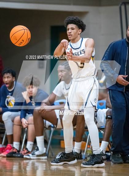 Thumbnail 3 in Trinity Christian vs. Northwood Temple Academy (SAC Conference Championship) photogallery.