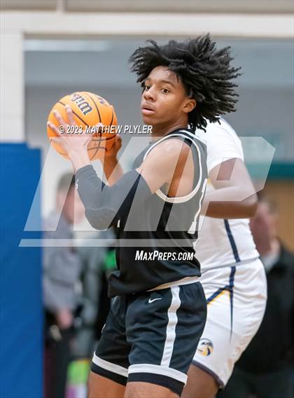 Thumbnail 1 in Trinity Christian vs. Northwood Temple Academy (SAC Conference Championship) photogallery.