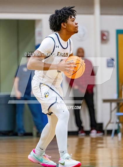 Thumbnail 1 in Trinity Christian vs. Northwood Temple Academy (SAC Conference Championship) photogallery.