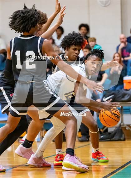 Thumbnail 3 in Trinity Christian vs. Northwood Temple Academy (SAC Conference Championship) photogallery.