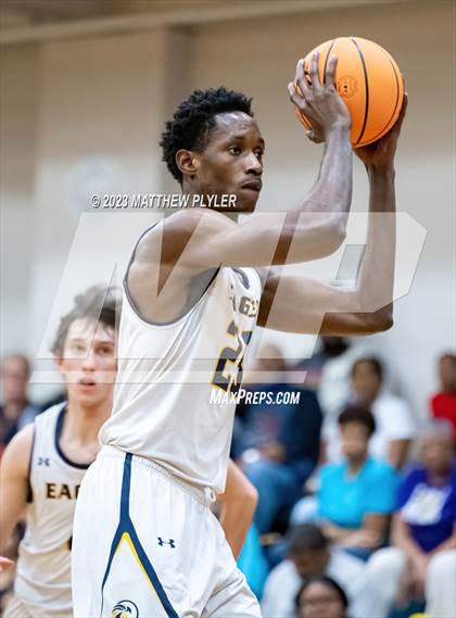 Thumbnail 3 in Trinity Christian vs. Northwood Temple Academy (SAC Conference Championship) photogallery.