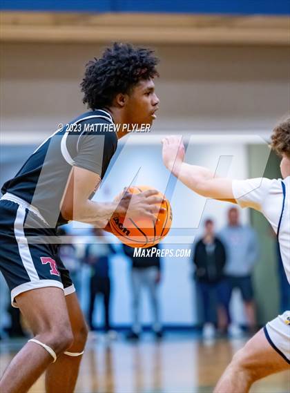 Thumbnail 1 in Trinity Christian vs. Northwood Temple Academy (SAC Conference Championship) photogallery.