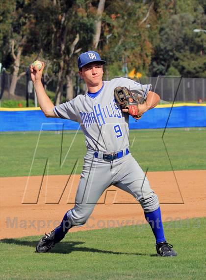 Thumbnail 3 in Santa Margarita vs Dana Hills photogallery.