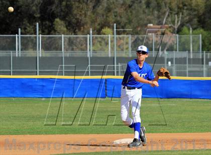 Thumbnail 3 in Santa Margarita vs Dana Hills photogallery.