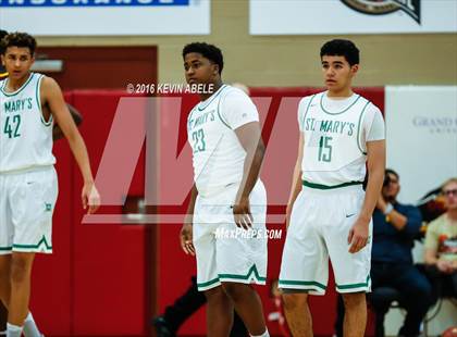 Thumbnail 3 in St. Mary's vs Christ the King (Hoophall West Invitational) photogallery.