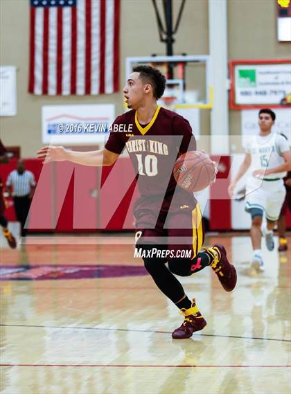 Thumbnail 3 in St. Mary's vs Christ the King (Hoophall West Invitational) photogallery.