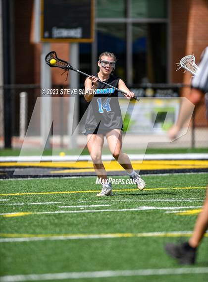 Thumbnail 2 in Oceanside Collegiate Academy vs. Lucy Beckham photogallery.
