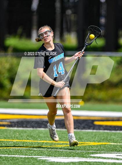 Thumbnail 1 in Oceanside Collegiate Academy vs. Lucy Beckham photogallery.