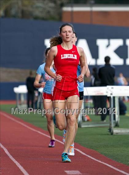 Thumbnail 1 in Lake Oswego Invitational (Girls Track Events) photogallery.