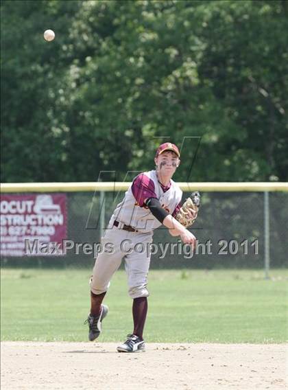 Thumbnail 1 in Windsor Locks vs. Enfield photogallery.