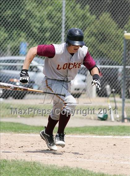 Thumbnail 1 in Windsor Locks vs. Enfield photogallery.