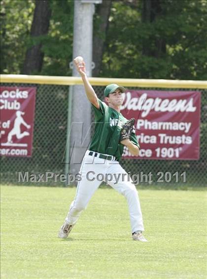 Thumbnail 3 in Windsor Locks vs. Enfield photogallery.