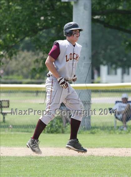 Thumbnail 2 in Windsor Locks vs. Enfield photogallery.