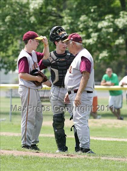 Thumbnail 2 in Windsor Locks vs. Enfield photogallery.