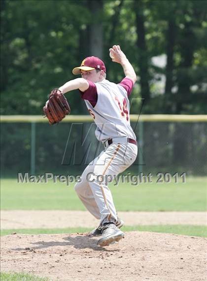 Thumbnail 1 in Windsor Locks vs. Enfield photogallery.