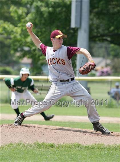 Thumbnail 1 in Windsor Locks vs. Enfield photogallery.