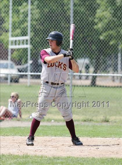 Thumbnail 1 in Windsor Locks vs. Enfield photogallery.
