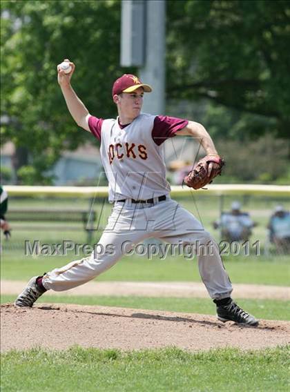 Thumbnail 1 in Windsor Locks vs. Enfield photogallery.
