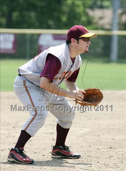 Thumbnail 3 in Windsor Locks vs. Enfield photogallery.