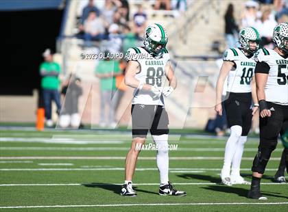 Thumbnail 3 in DeSoto vs. Southlake Carroll (UIL 6A Football Div II State Semi-Finals) photogallery.