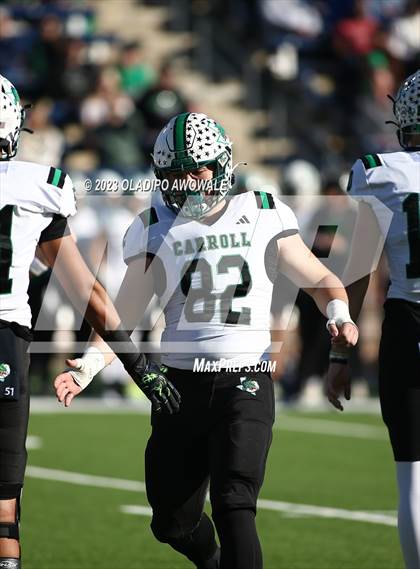 Thumbnail 3 in DeSoto vs. Southlake Carroll (UIL 6A Football Div II State Semi-Finals) photogallery.