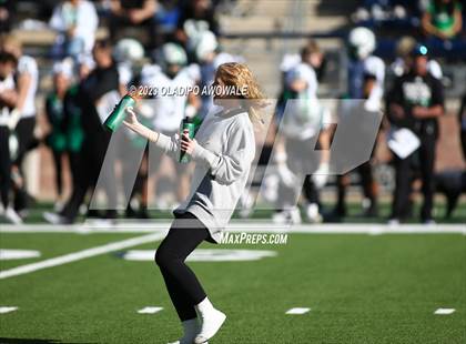 Thumbnail 2 in DeSoto vs. Southlake Carroll (UIL 6A Football Div II State Semi-Finals) photogallery.