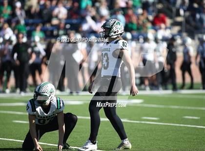 Thumbnail 2 in DeSoto vs. Southlake Carroll (UIL 6A Football Div II State Semi-Finals) photogallery.