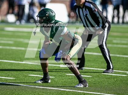 Thumbnail 2 in DeSoto vs. Southlake Carroll (UIL 6A Football Div II State Semi-Finals) photogallery.