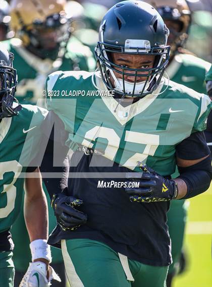 Thumbnail 1 in DeSoto vs. Southlake Carroll (UIL 6A Football Div II State Semi-Finals) photogallery.