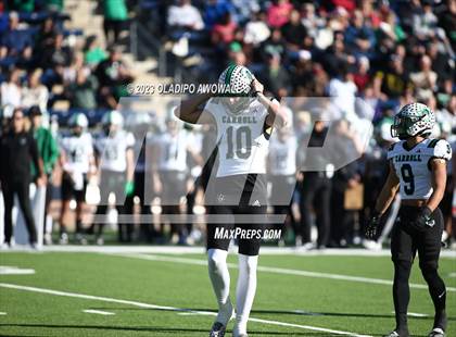 Thumbnail 3 in DeSoto vs. Southlake Carroll (UIL 6A Football Div II State Semi-Finals) photogallery.