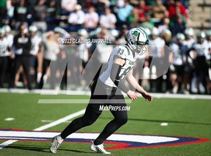 Thumbnail 3 in DeSoto vs. Southlake Carroll (UIL 6A Football Div II State Semi-Finals) photogallery.