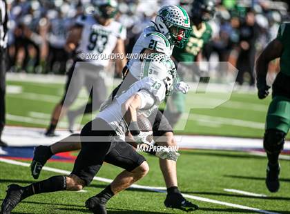 Thumbnail 3 in DeSoto vs. Southlake Carroll (UIL 6A Football Div II State Semi-Finals) photogallery.