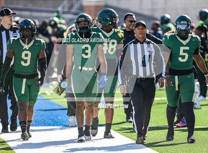 Thumbnail 1 in DeSoto vs. Southlake Carroll (UIL 6A Football Div II State Semi-Finals) photogallery.